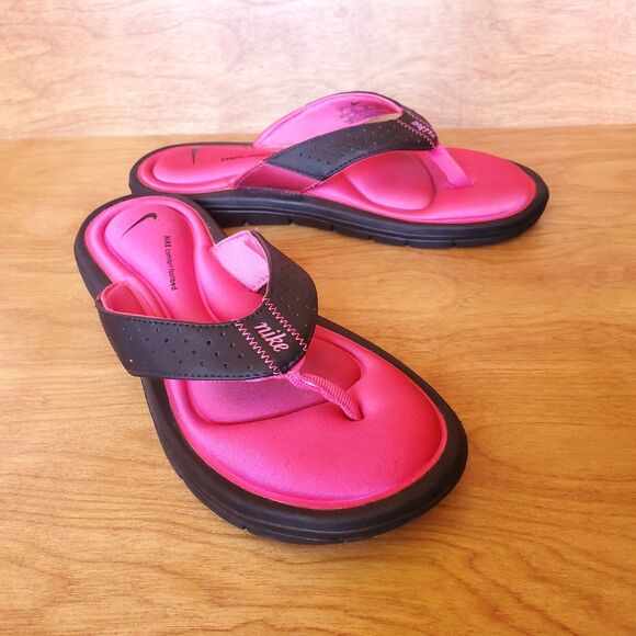 Nike Comfort Footbed Flip Flops Womens 7 Hot Pink Black Thong Sandals Athletic - Picture 1 of 9